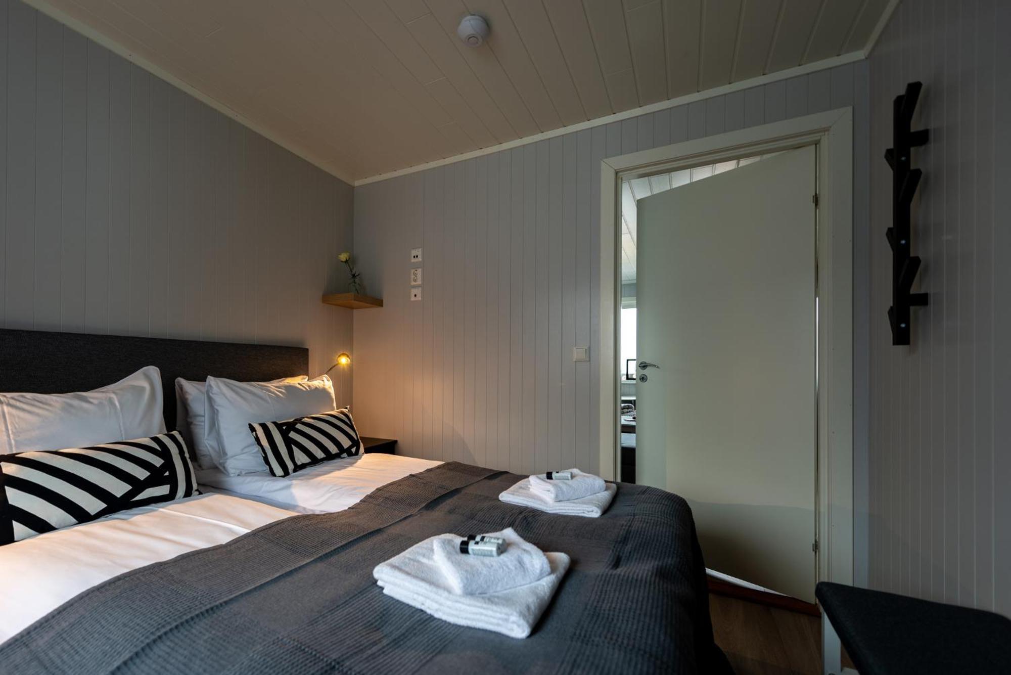Lofotlove Apartments - Modern And Comfy Apartments Close To Nature Sørvågen Esterno foto