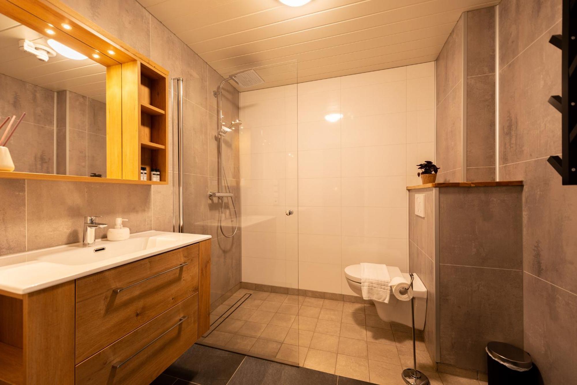Lofotlove Apartments - Modern And Comfy Apartments Close To Nature Sørvågen Esterno foto
