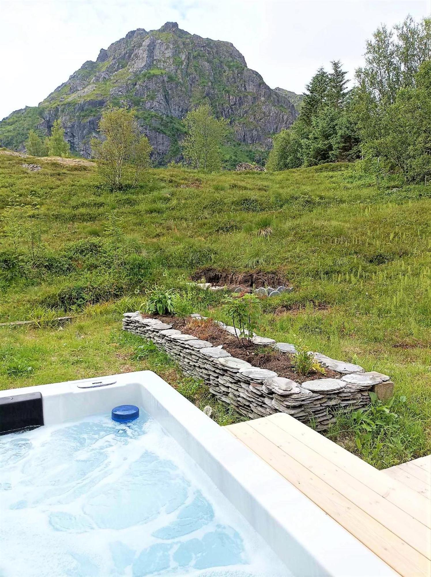 Lofotlove Apartments - Modern And Comfy Apartments Close To Nature Sørvågen Esterno foto